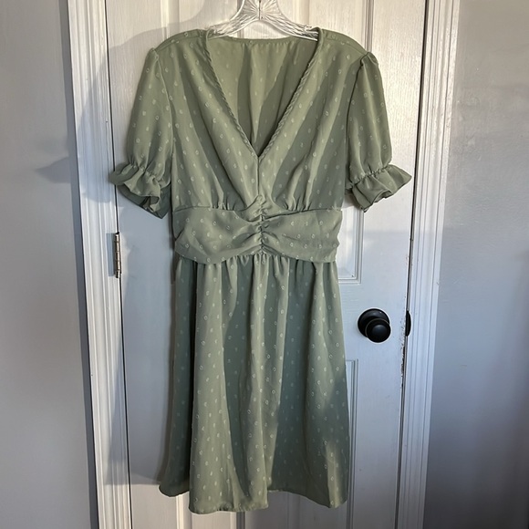 NWT green flowy dress XL - Picture 1 of 8